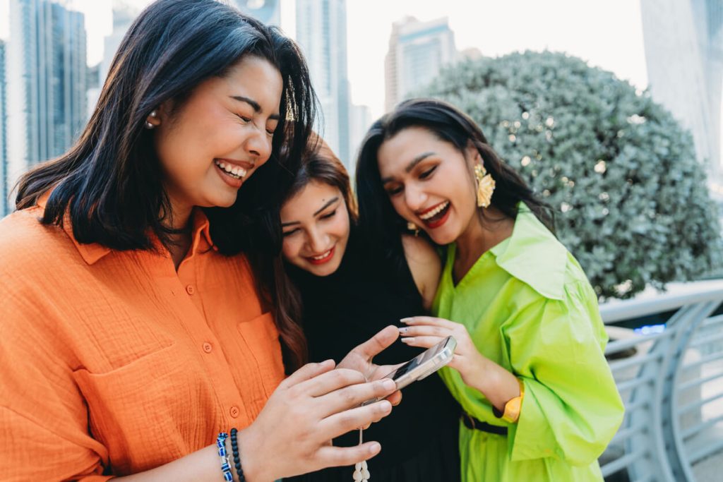 social media consumer behavior