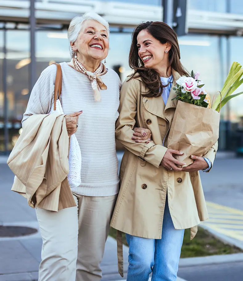 07-mother-and-daughter-shopping